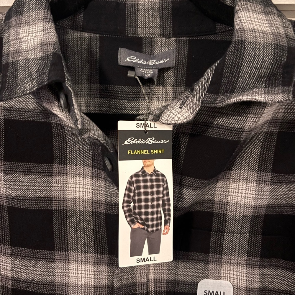 Eddie Bauer Men's Gray and Black Plaid Shirt - Picture 2 of 3